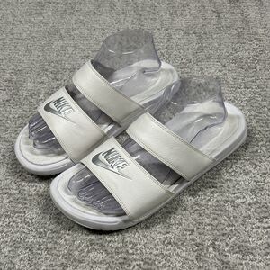 Nike Benassi Duo Ultra Slides Womens 8 White Comfort Sandals 819717-100 Beach